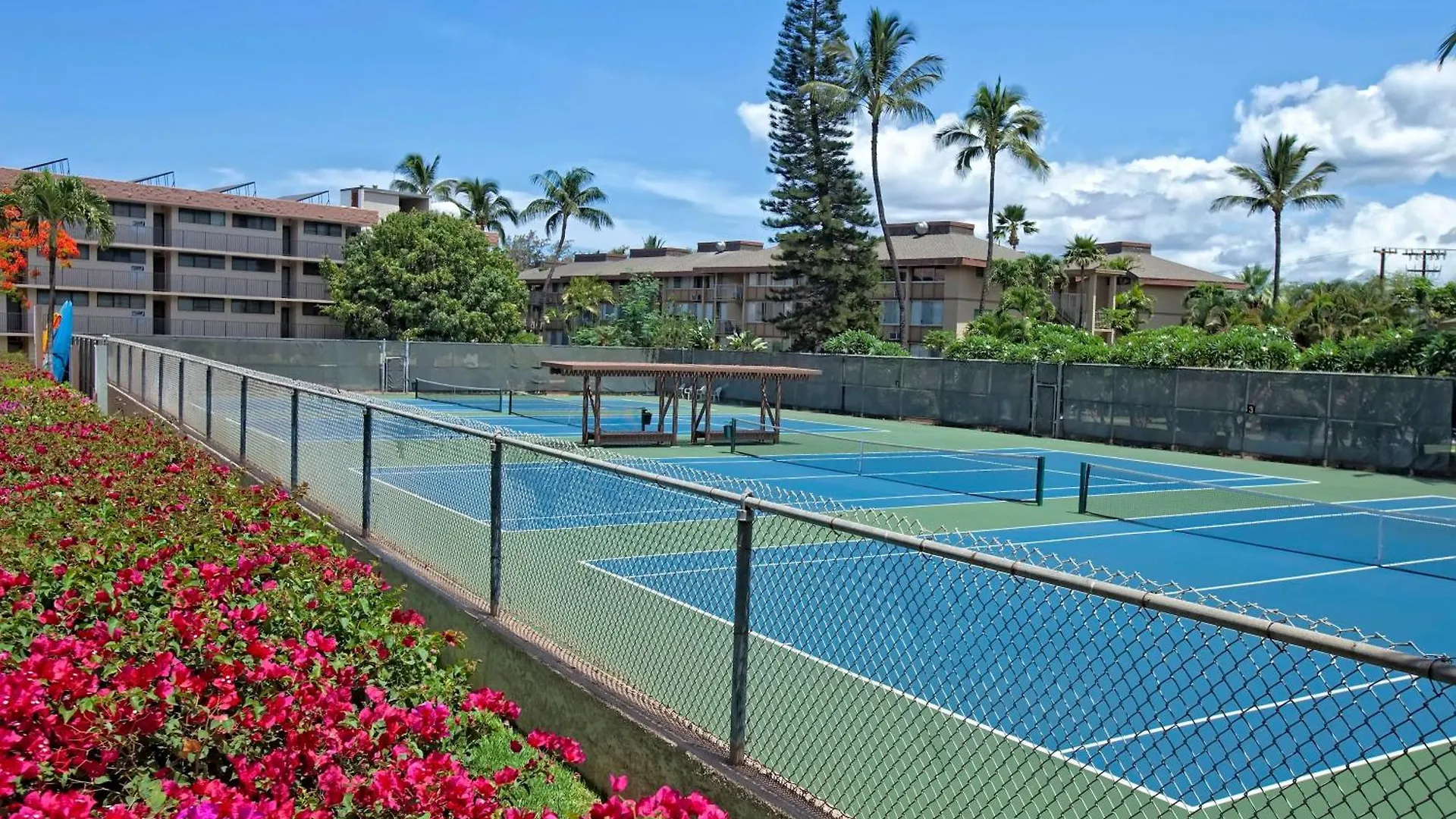 Kamaole Sands 10-405 - Mch Kihei 0*,  United States